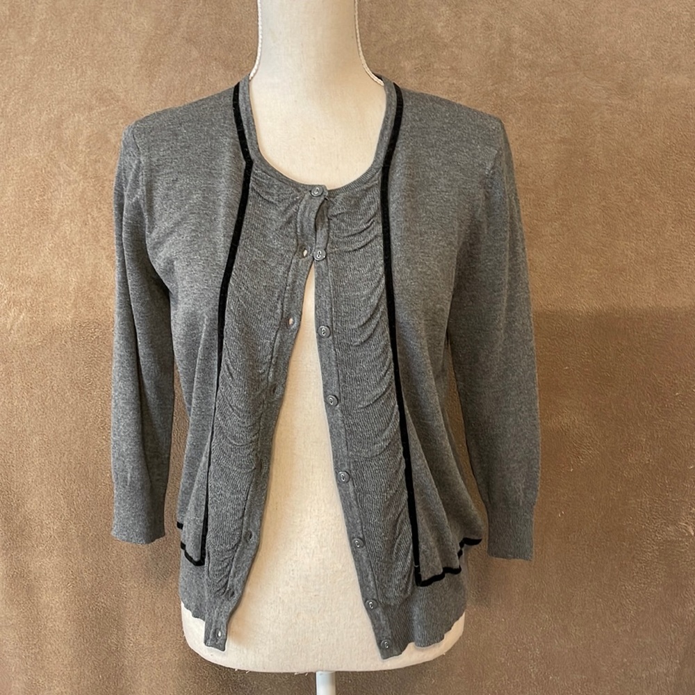 Sharagano; Gray Cardigan